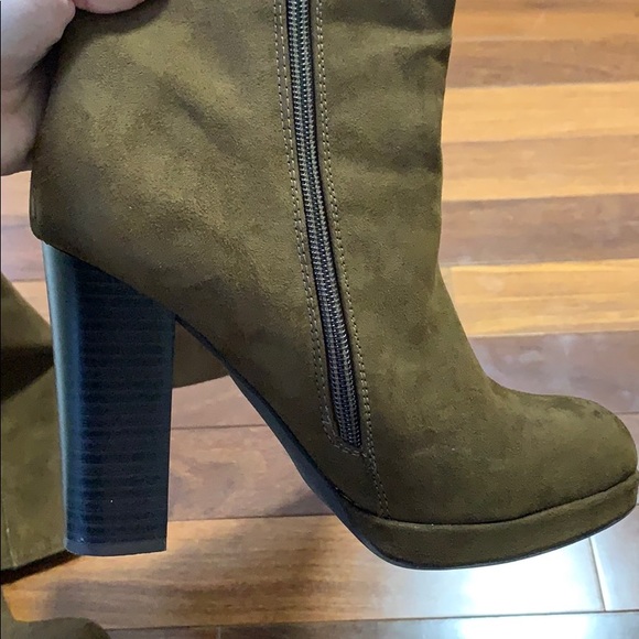 Just Fab Iman High Knee Boots size 6.5 - Picture 2 of 5